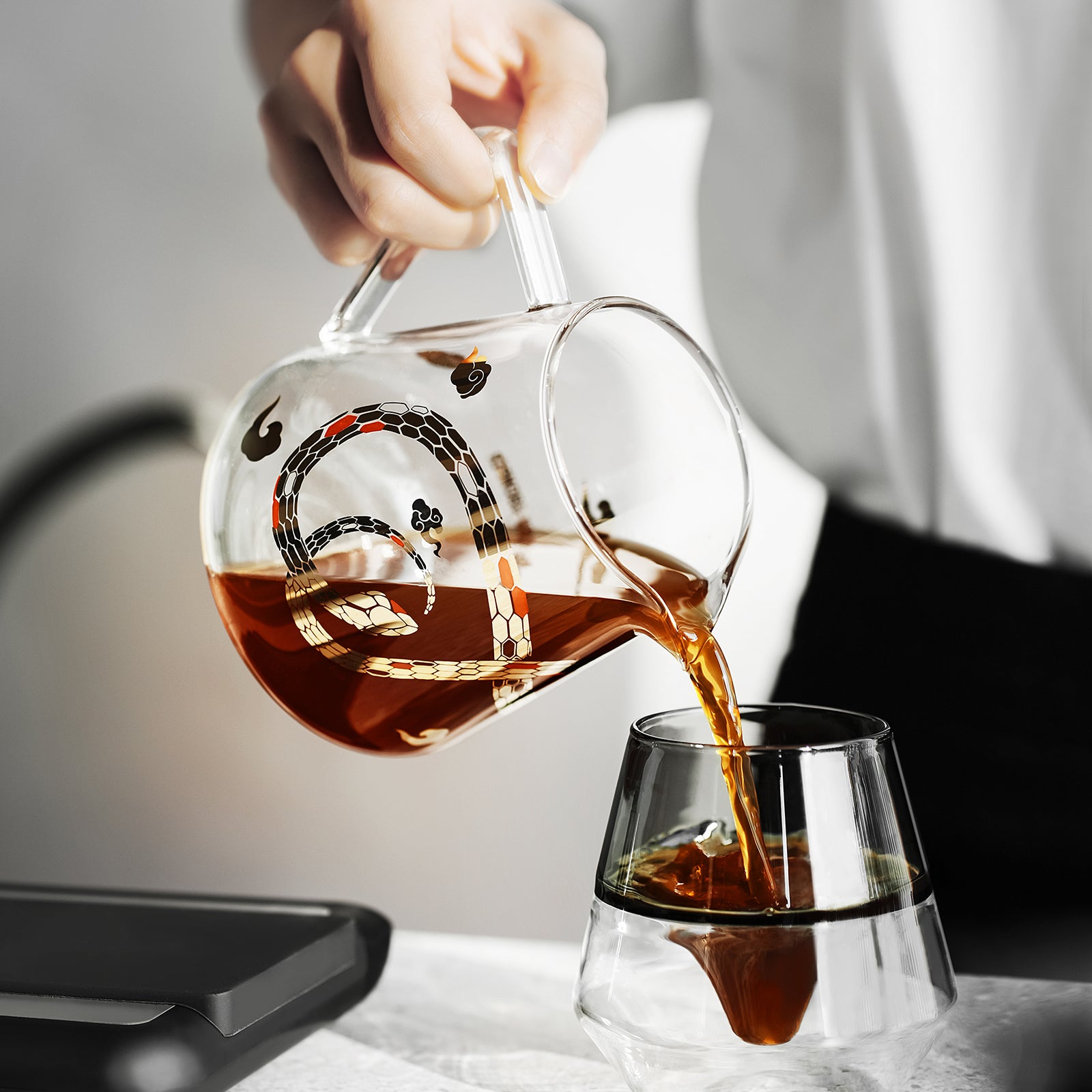 MHW-3BOMBER Elf Coffee Server –  Serpent Collection