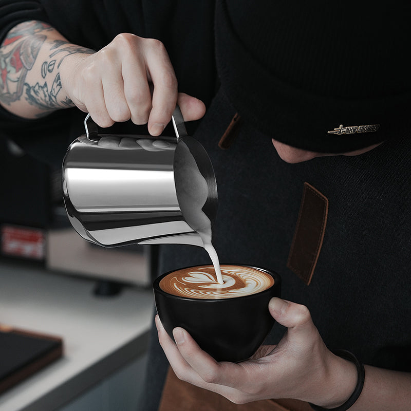 MHW-3BOMBER GT Milk Pitcher Glossy Grey