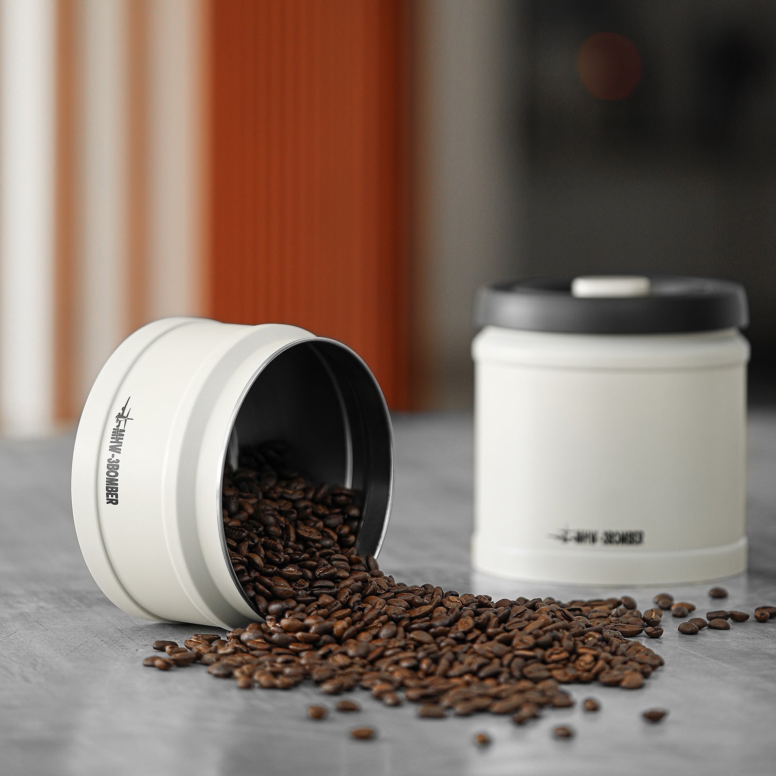 MHW-3BOMBER Coffee  Manual Vacuum Storage Canister