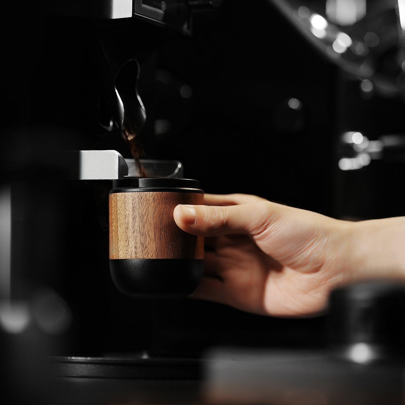 MHW-3BOMBER Nova Dosing Cup