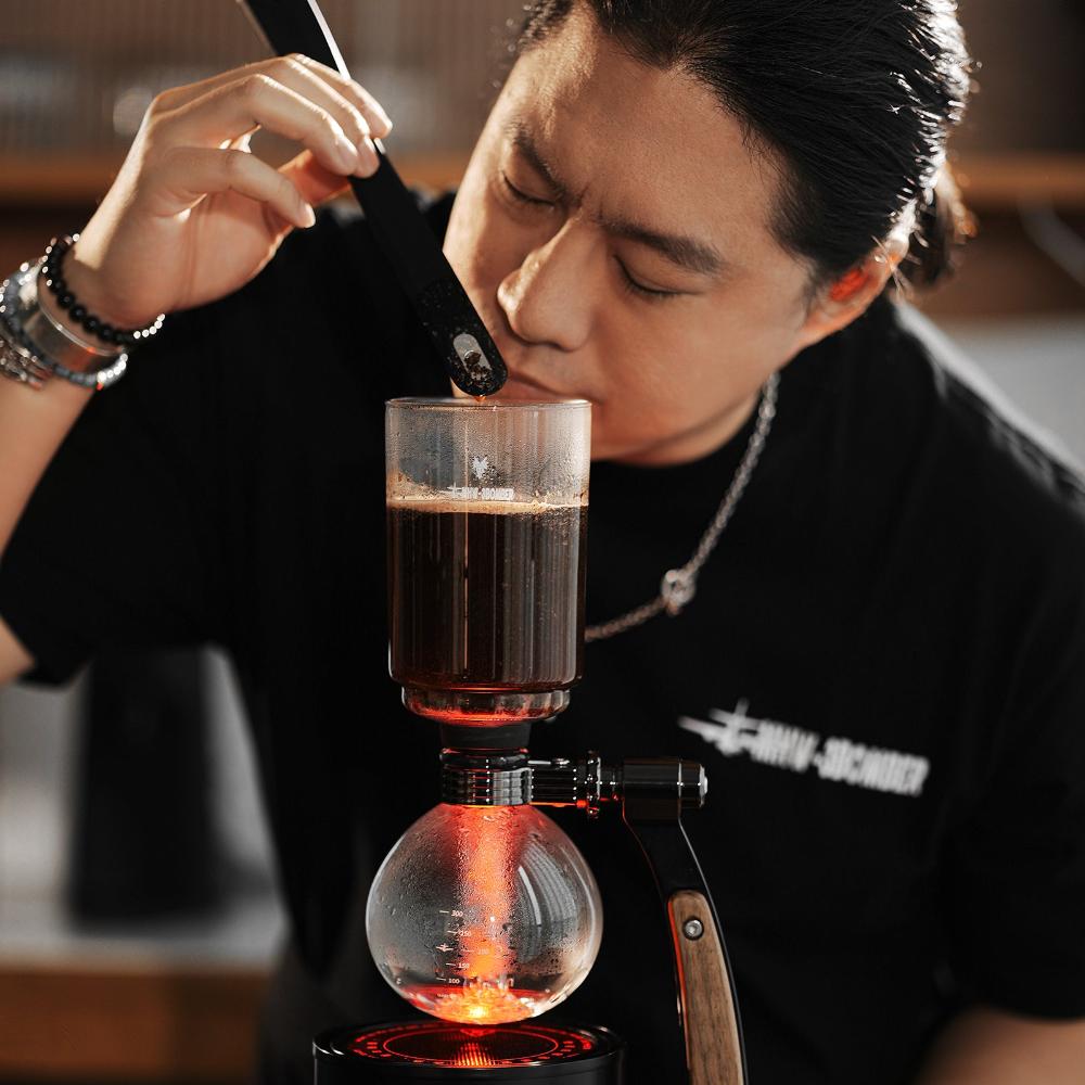 Twilight Siphon Coffee Maker