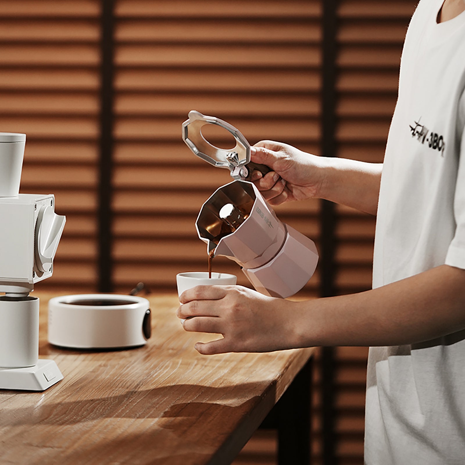 MHW-3BOMBER Double Valve Moka Pot 100ml