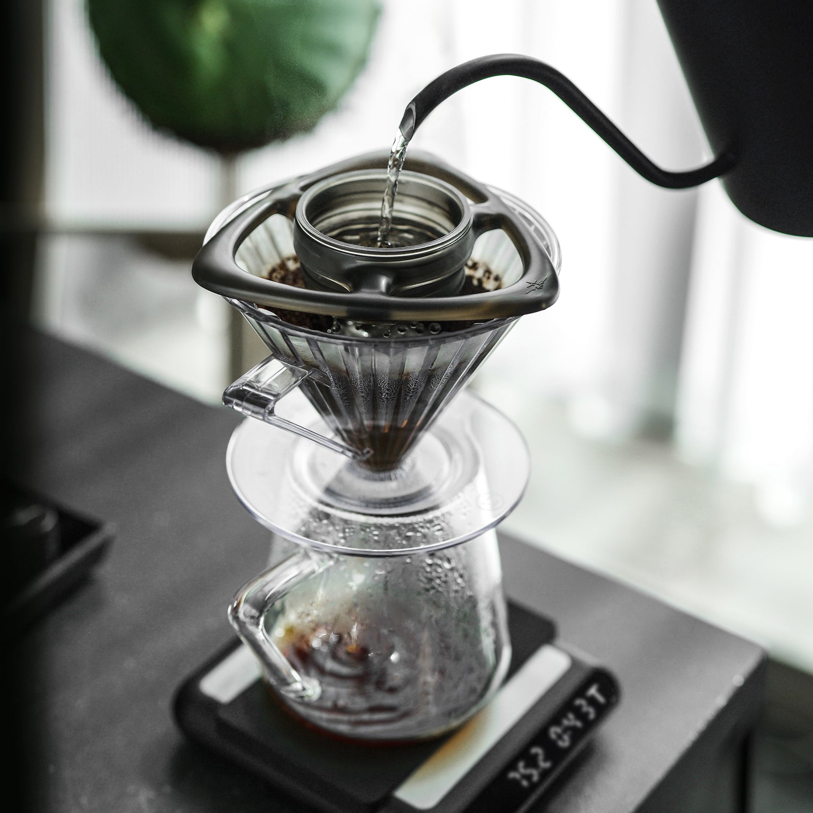 Pour-Over Coffee Splitter