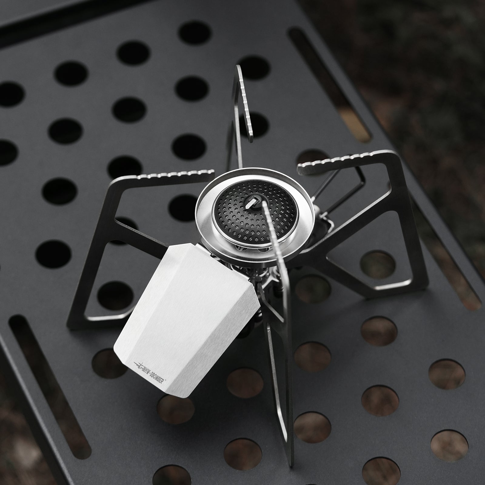 MHW-3BOMBER MET Outdoor Cassette Stove