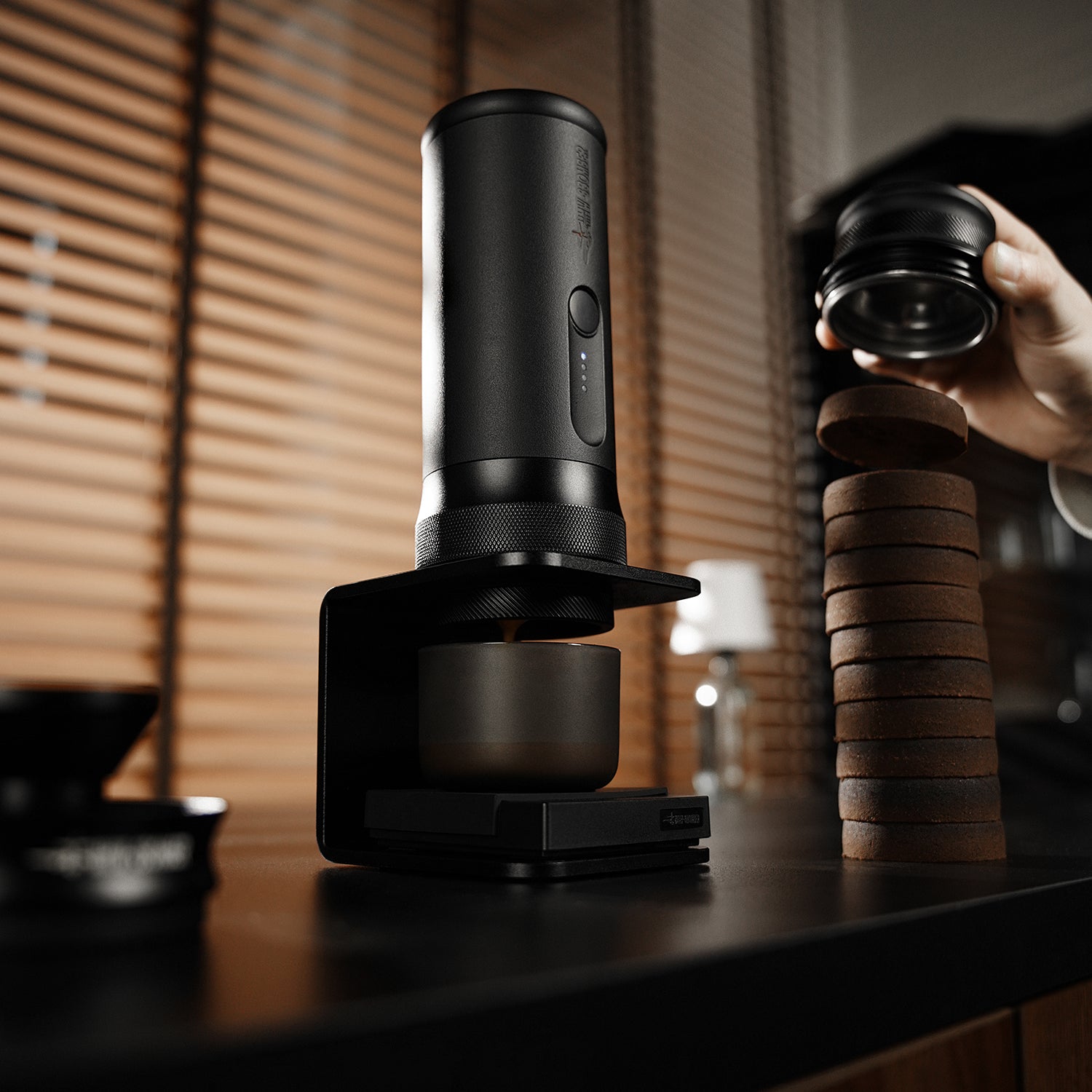 Portable Coffee Maker – MHW-3BOMBER