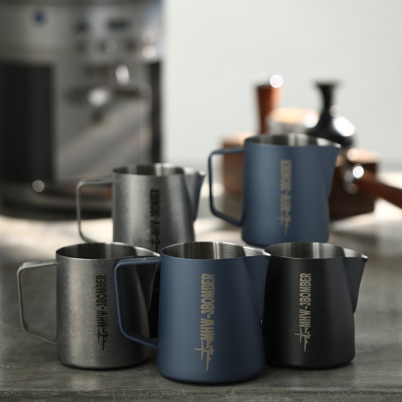 MHW-3BOMBER Latte Art Pitcher 5.0 Matte Blue