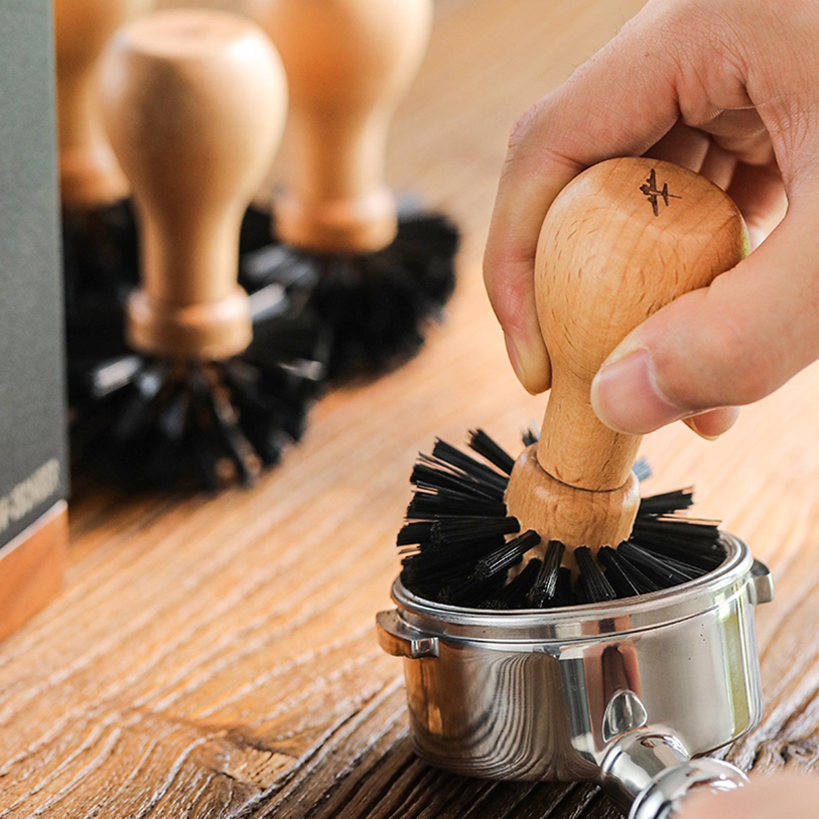 MHW-3BOMBER Coffee Filter Cleaning Brush