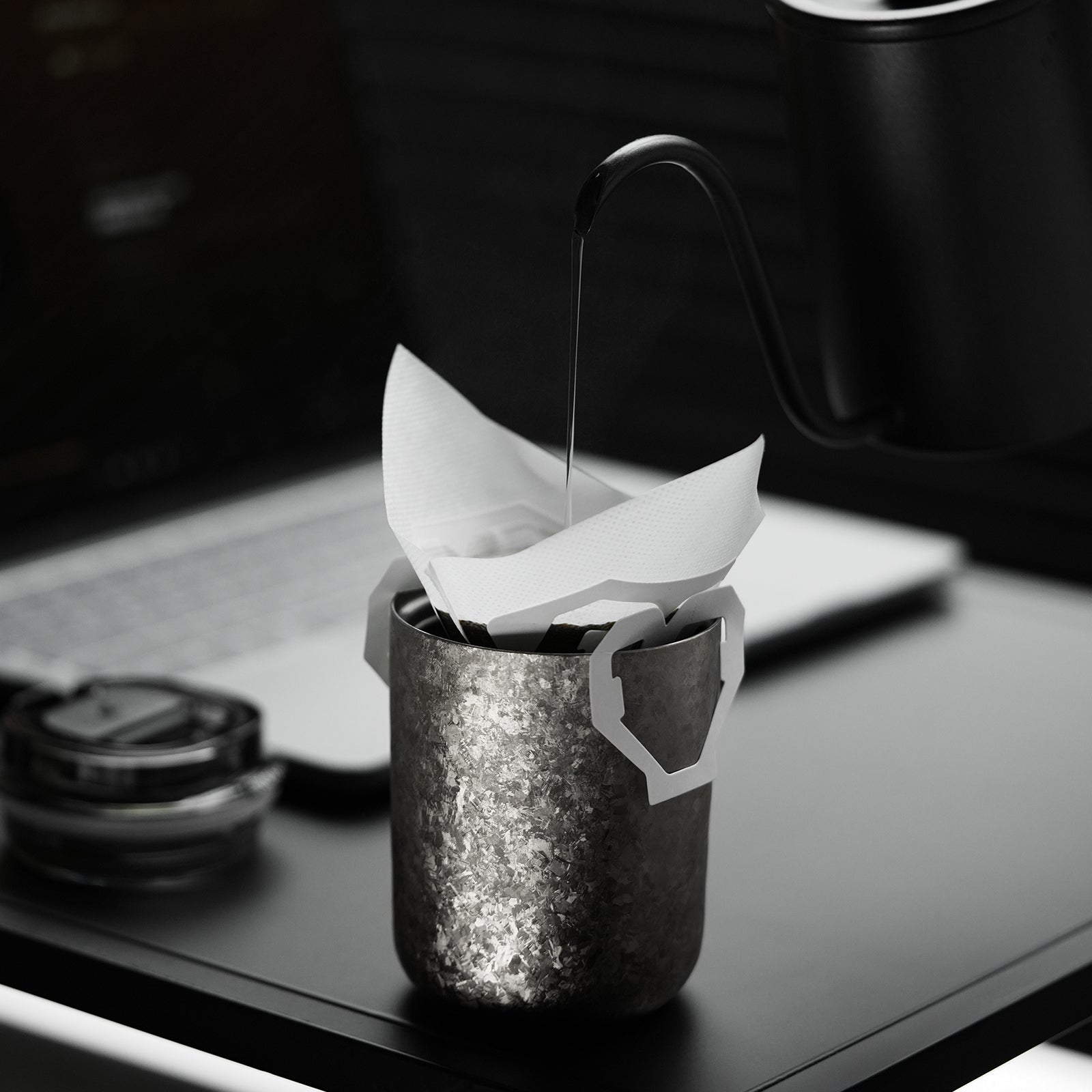 MHW-3BOMBER Titanium Cup