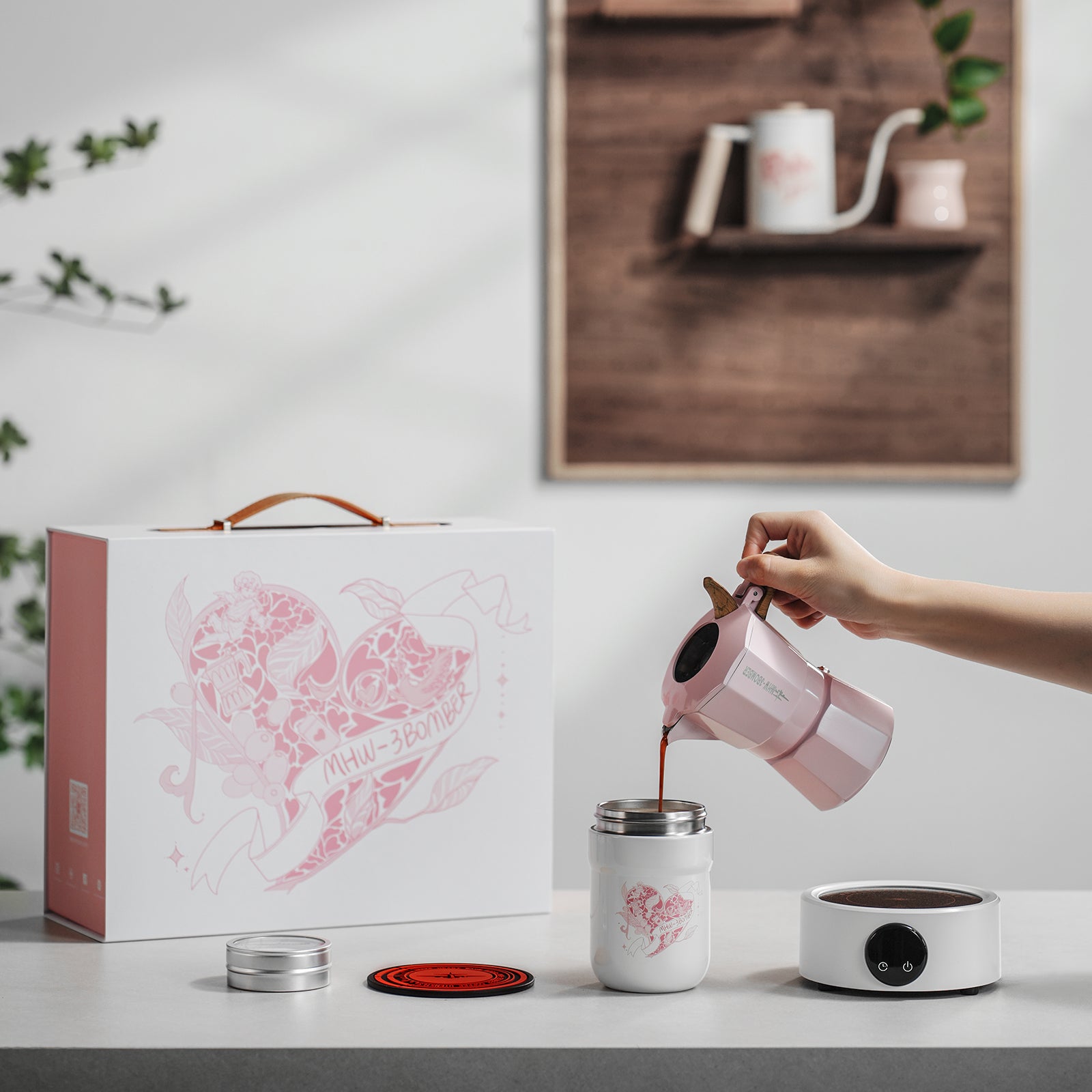 MHW-3BOMBER Flipped Moka Pot Gift Box