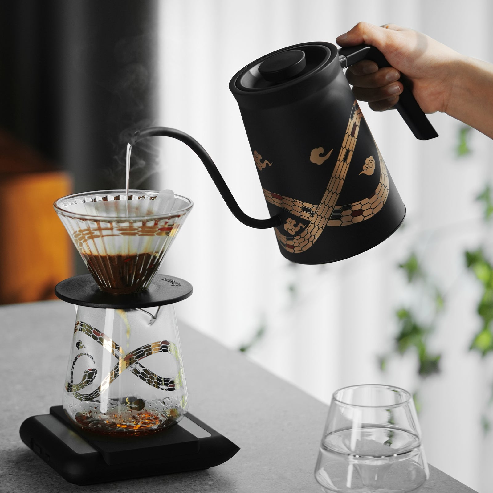 MHW-3BOMBER Elf Coffee Server Year of the Snake Limited Edition