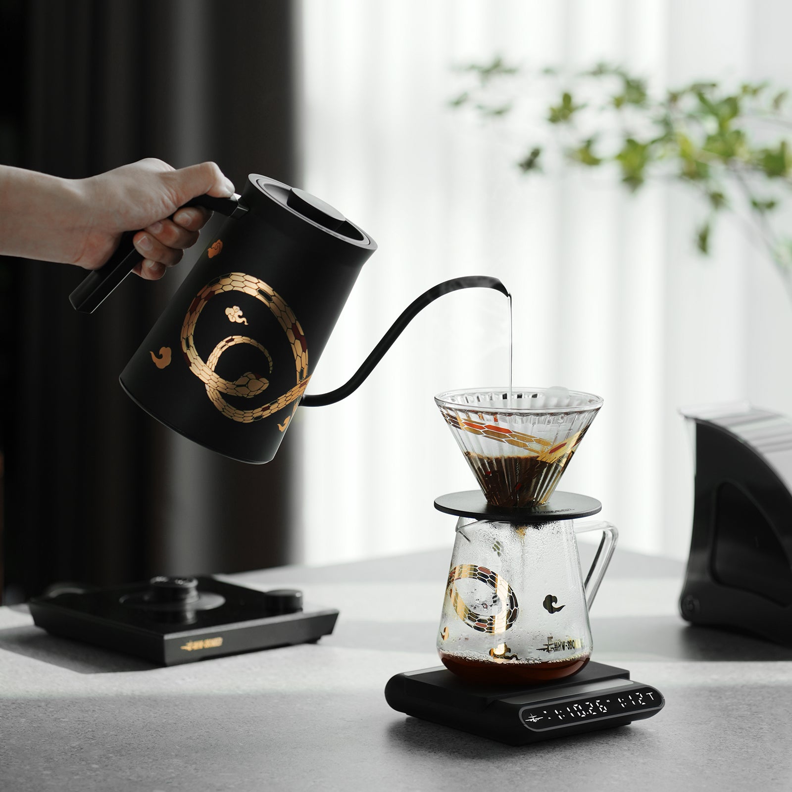 MHW-3BOMBER Elf Coffee Server – Year of the Snake Limited Edition